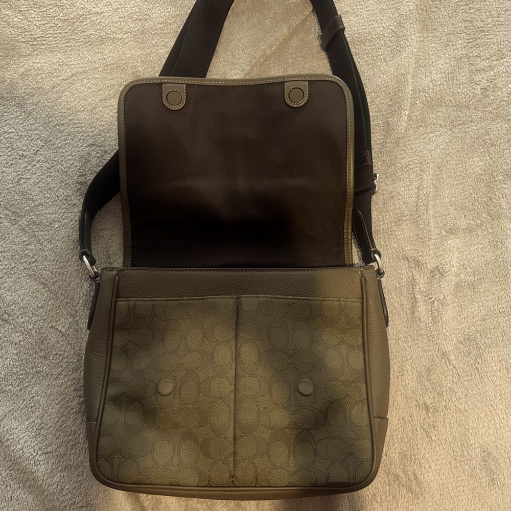 Coach Houston map bag in signature leather (preloved)